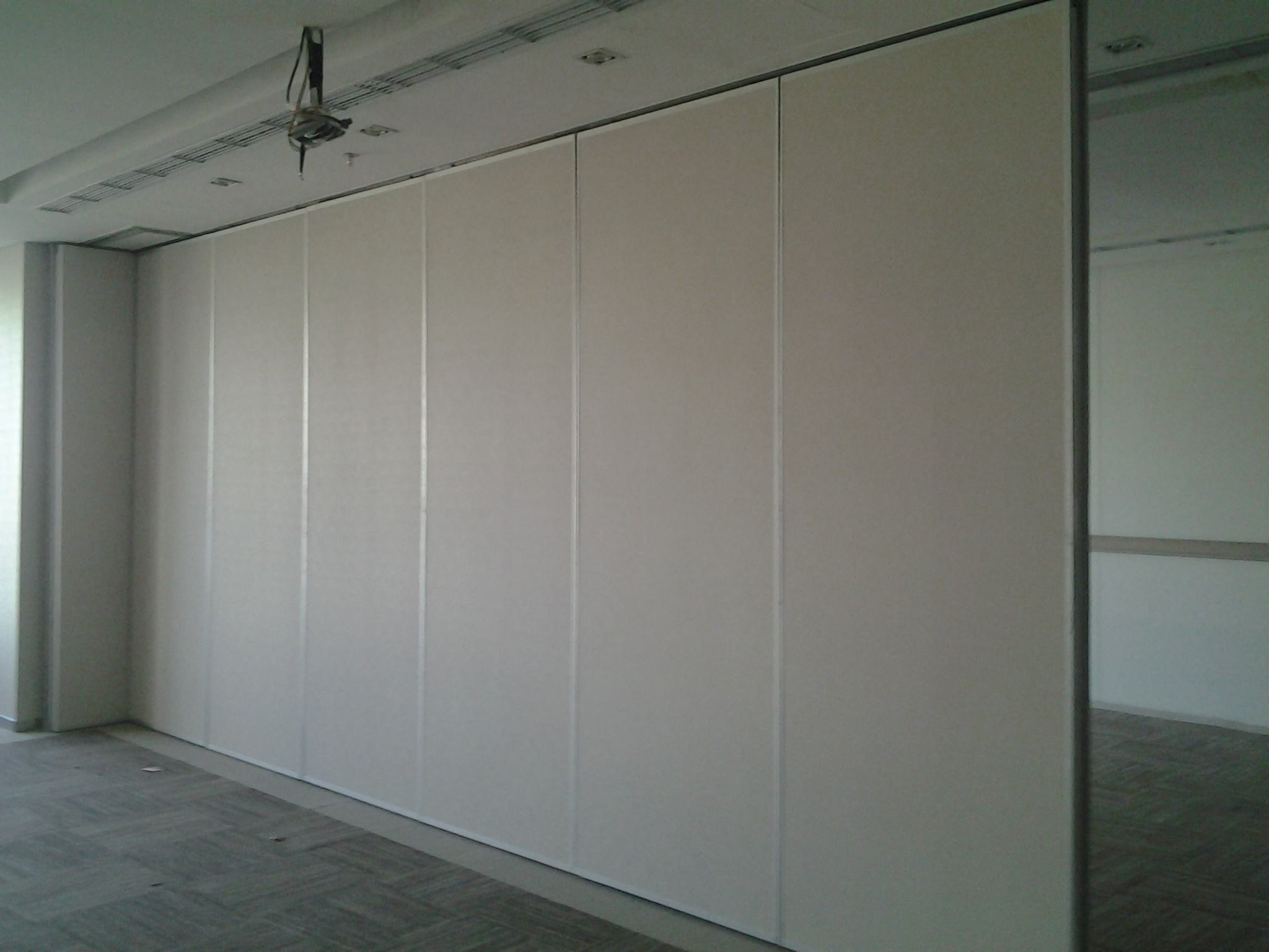 Movable Soundproof Office Partition Walls With Aluminum Sliding Tracks